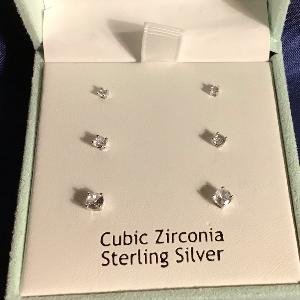 Elegant Sterling Silver Cubic Zirconia Earrings